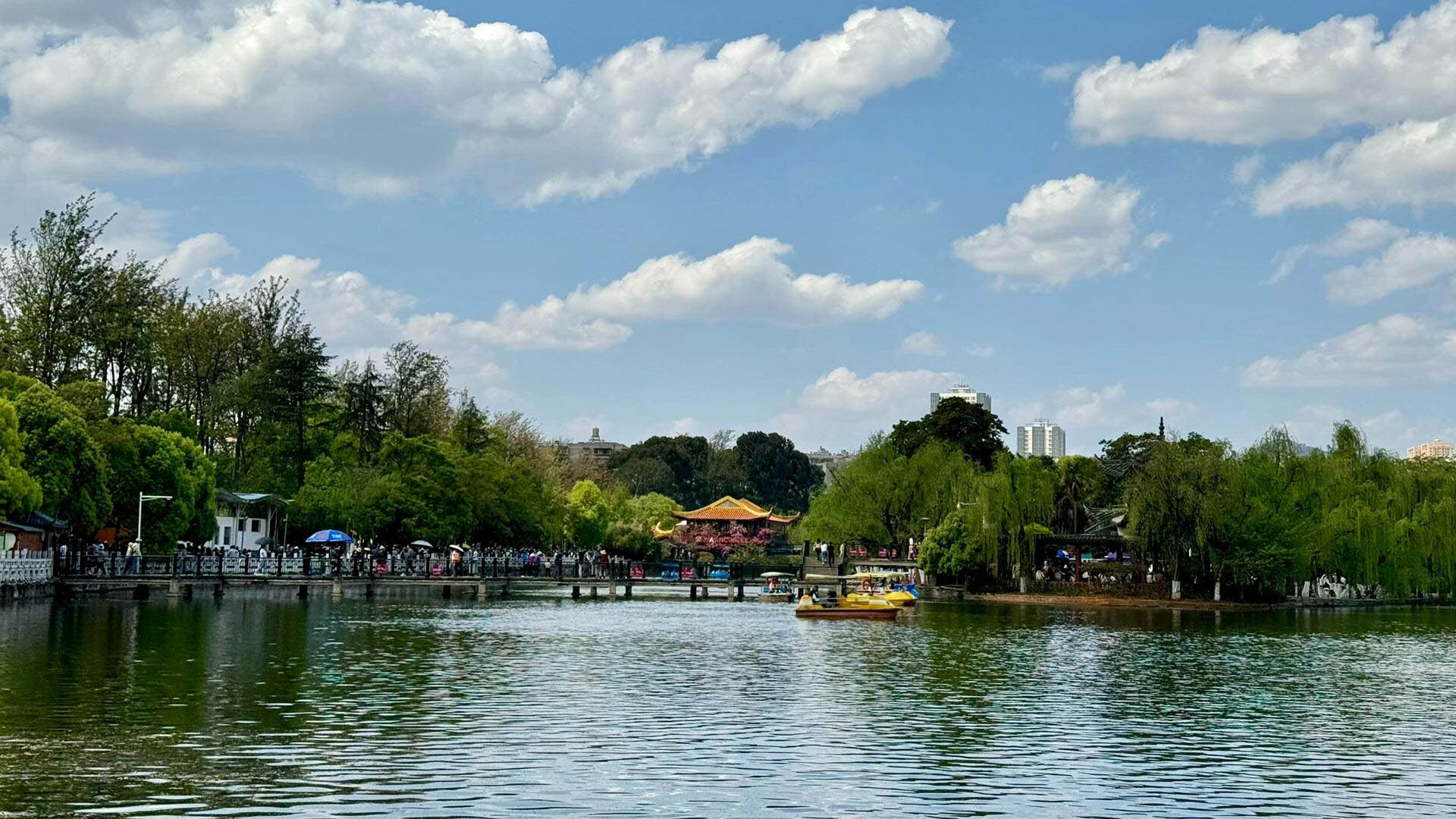 Yunnan Kunming Cuihu Park