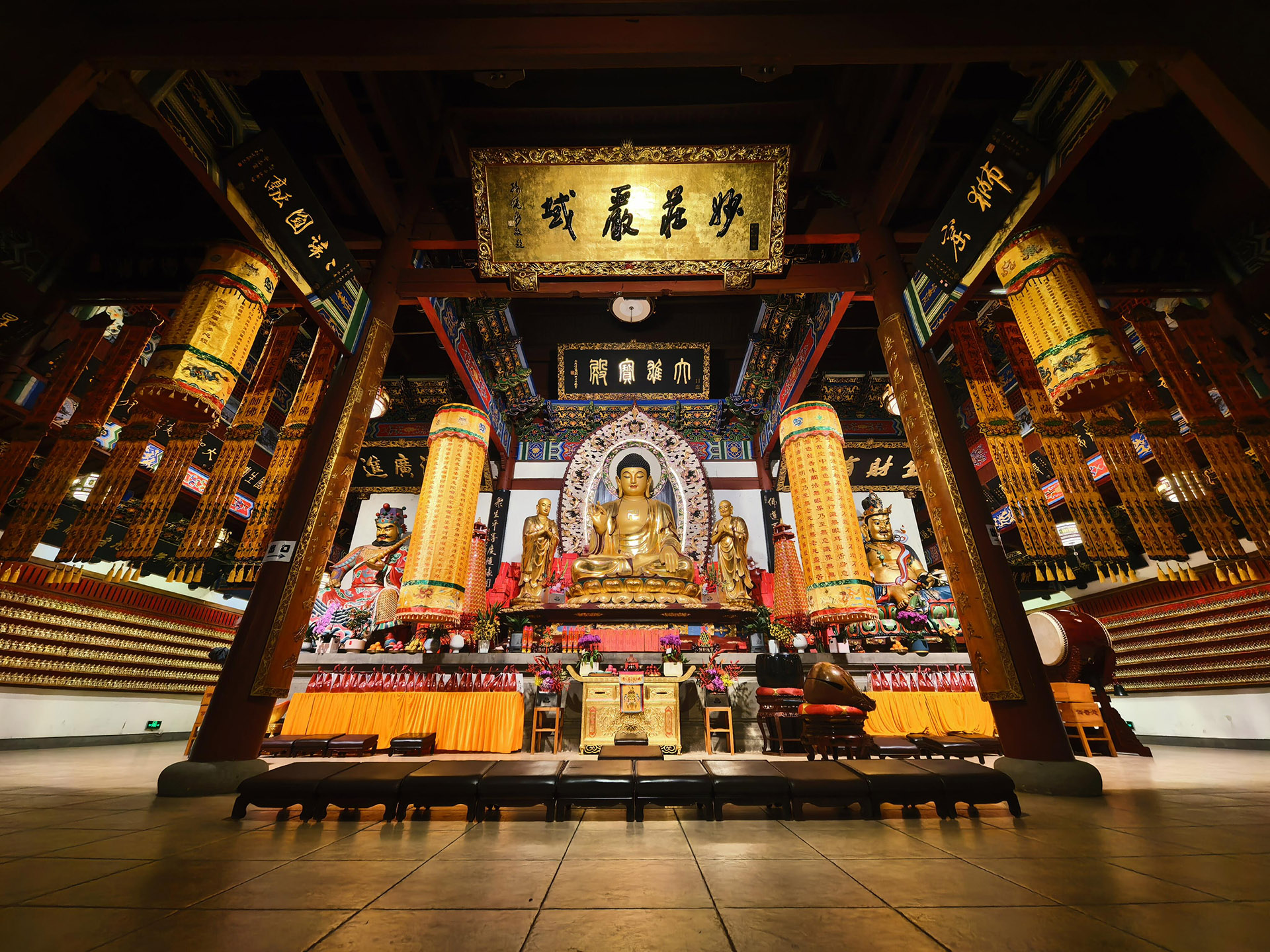 Hangzhou Lingshun Temple On The North Peak God of Wealth Temple